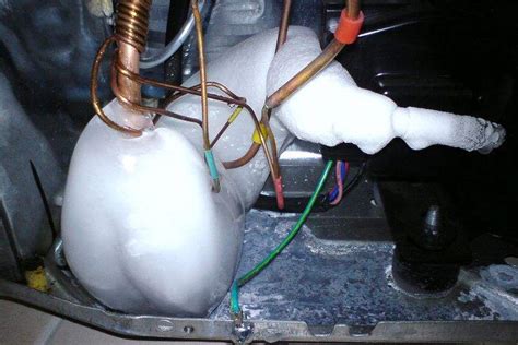 what does freon smell like in a refrigerator|Five Signs Your Refrigerator Is Leaking Freon: A。